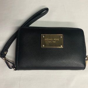 Michael Kors Wristlet